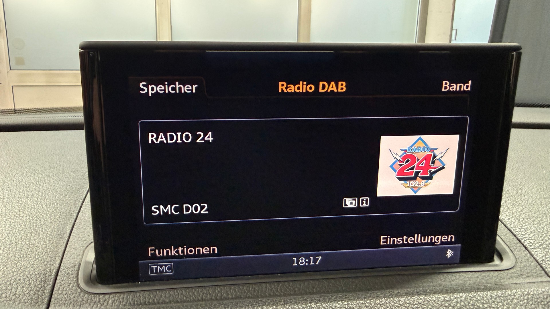 AUDI A3 1.8 TFSI Attraction S-tronic, frisch ab MFK, aus 1 Hand, Abstadsregler, 8fach berädert 1J/20000km Garantie-image-21