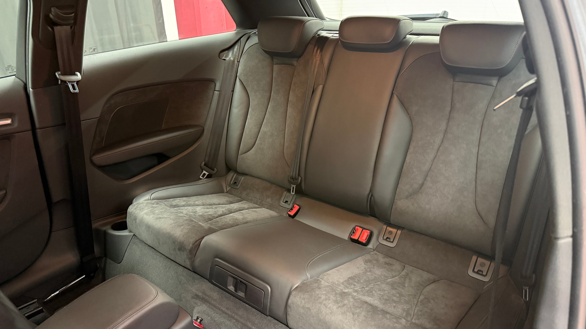 AUDI A3 1.8 TFSI Attraction S-tronic, frisch ab MFK, aus 1 Hand, Abstadsregler, 8fach berädert 1J/20000km Garantie-image-13
