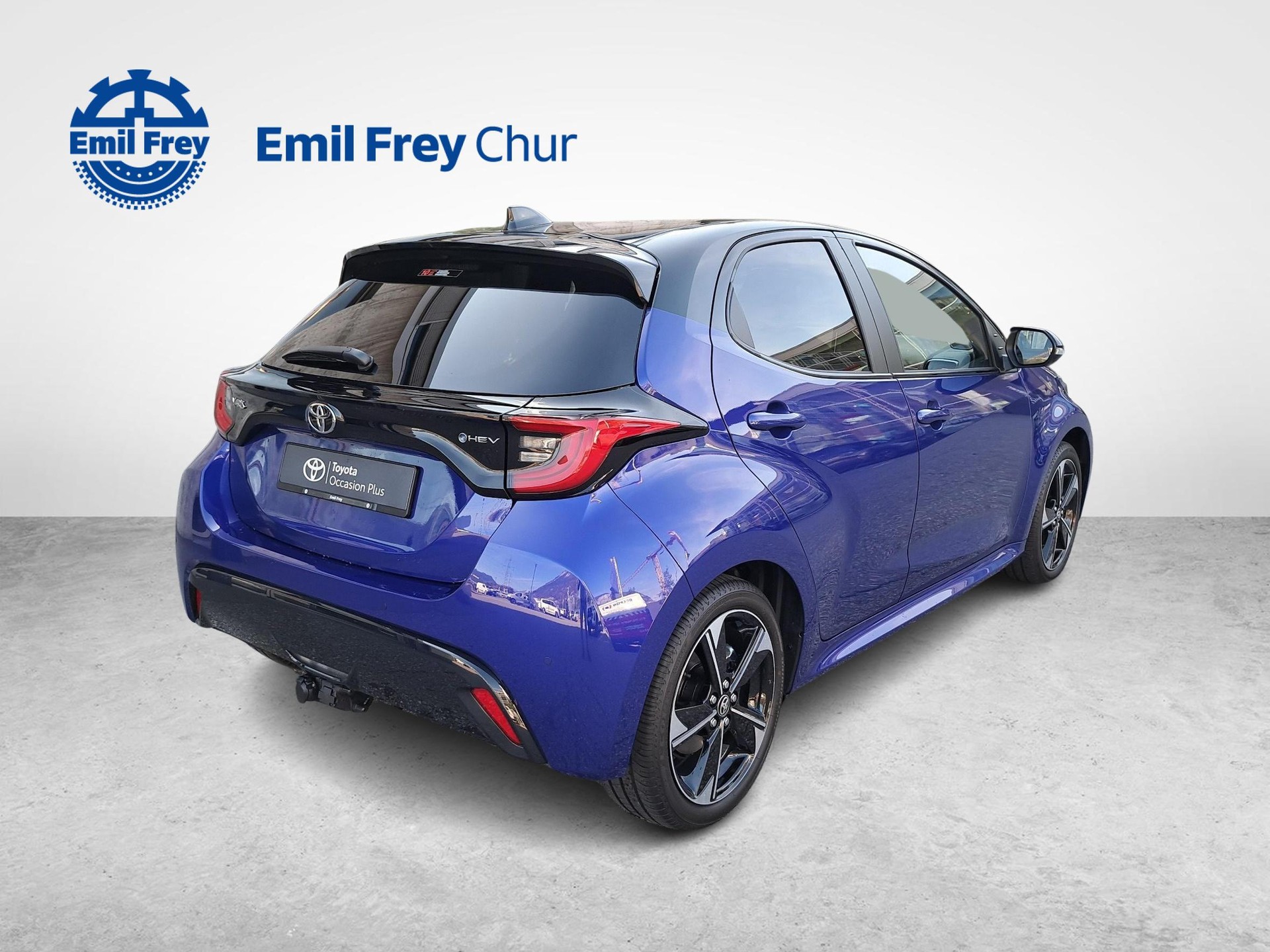 TOYOTA Yaris 1.5 VVT-i HSD Premium-image-4