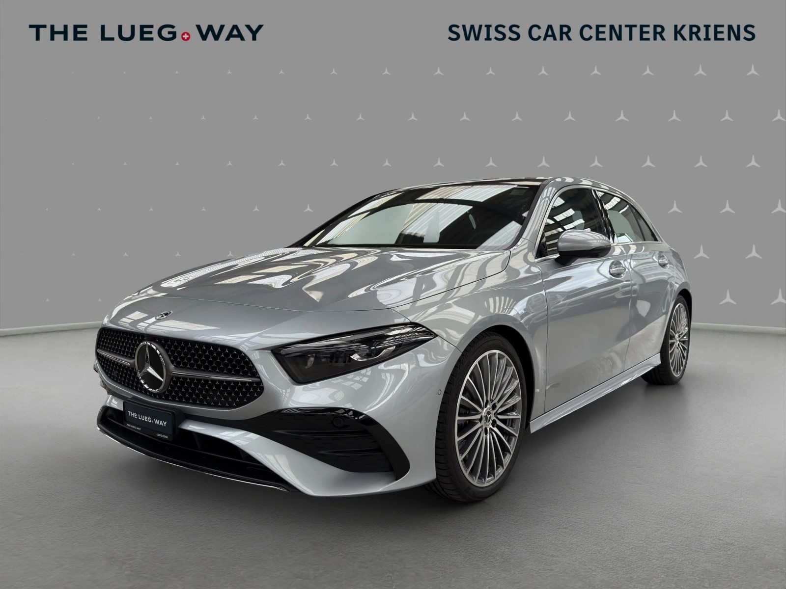 MERCEDES-BENZ A 250 4M - AMG / DISTRONIC / 360 Grad Kamera / Soundsystem-image-0