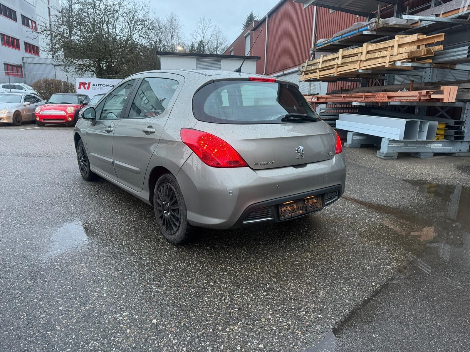 PEUGEOT 308 1.6 16V T Sport Pack-image-3