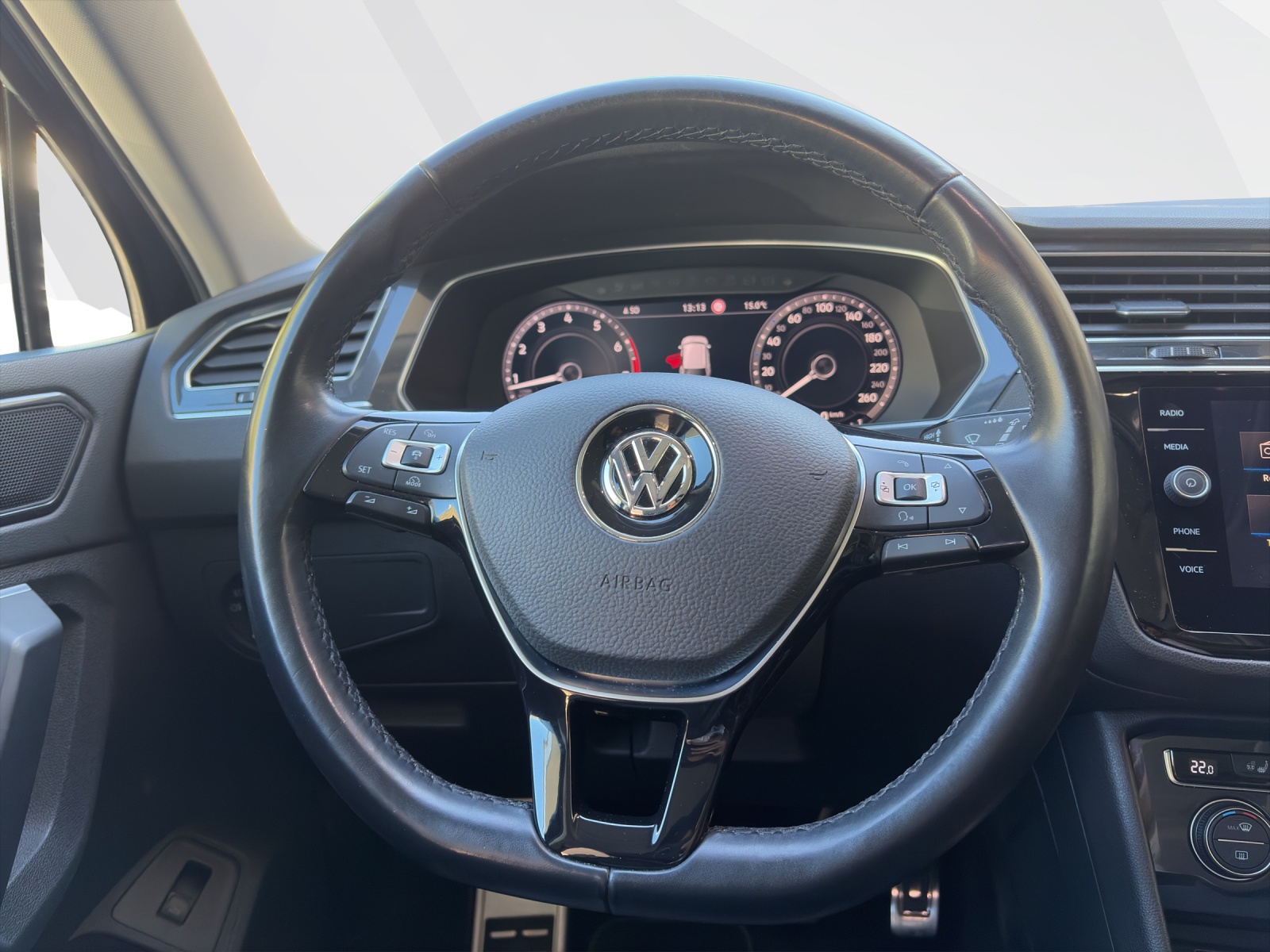 VW Tiguan 1.4 TSI Trendline DSG-image-11