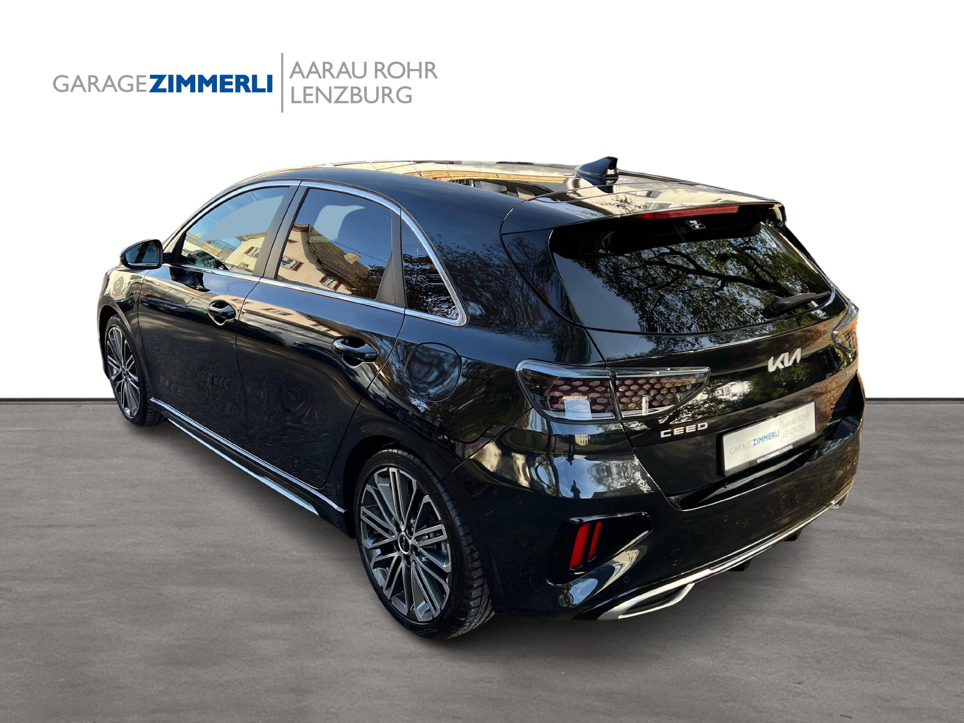 KIA Ceed 1.5 T-GDi GT-Line Edition DCT-image-2
