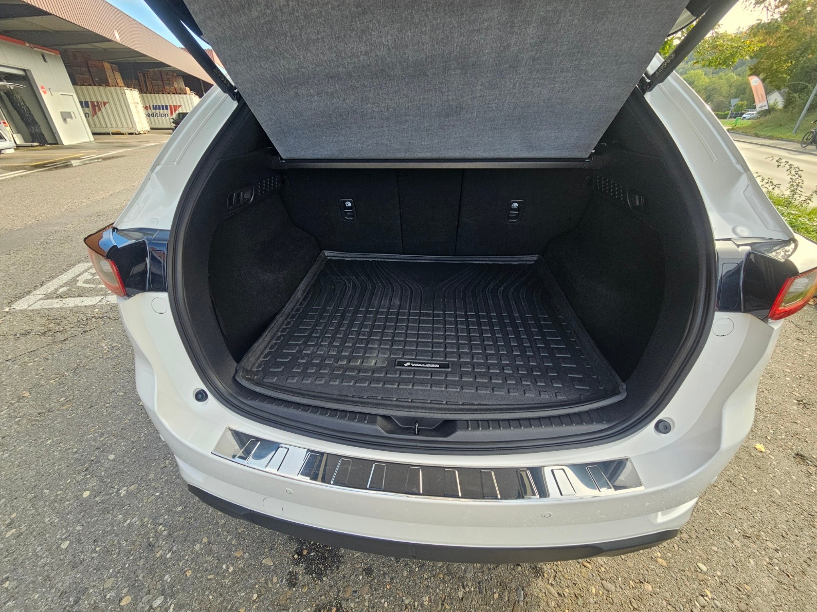 MAZDA 2.5 Takumi AWD-image-4