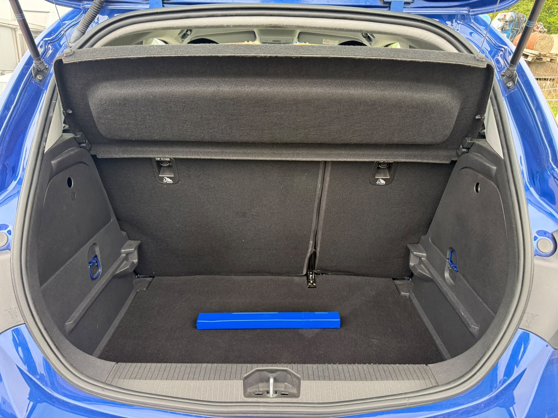 OPEL Corsa 1.6 Turbo OPC-image-10