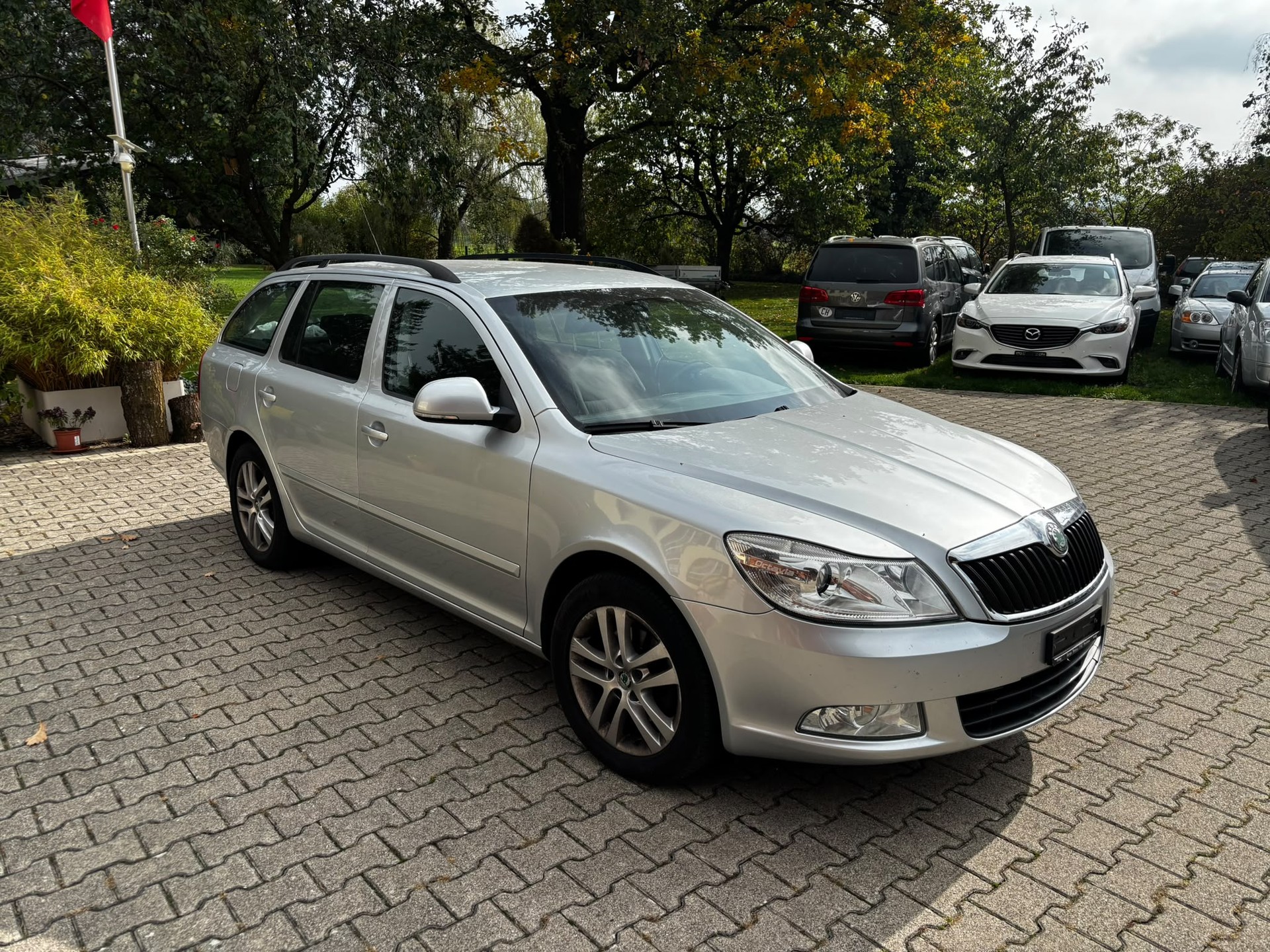SKODA Octavia Combi 1.8 TSI Adventure 4x4-image-0