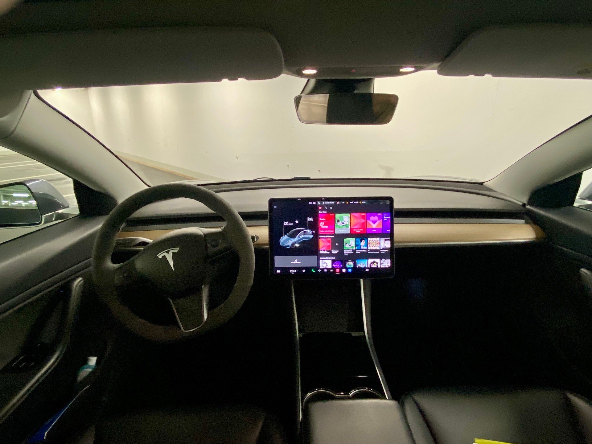 TESLA Model 3 Long Range Dual Motor AWD-image-5