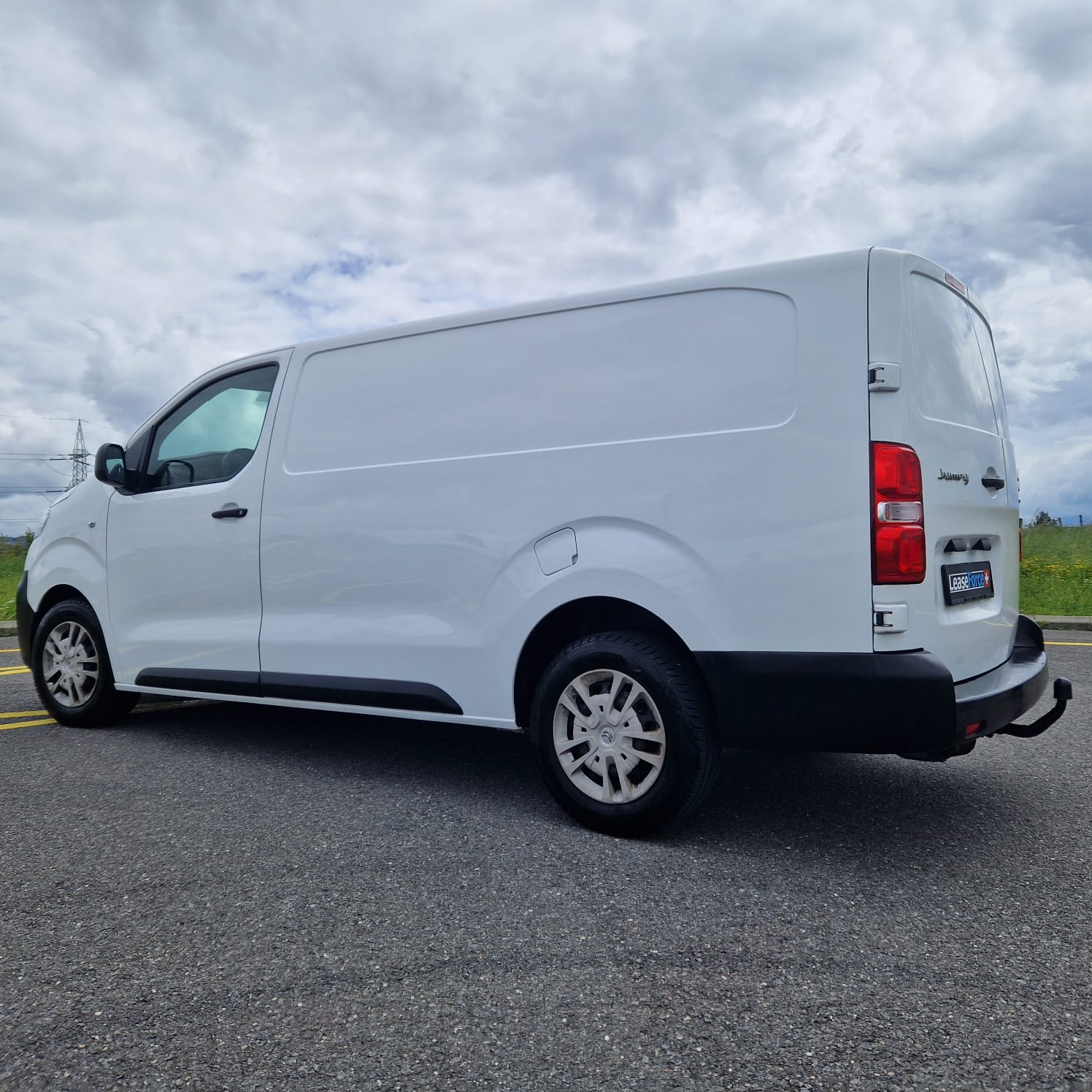 CITROEN Jumpy 2.0 BlueHDi 150 S&S XL Attraction-image-2