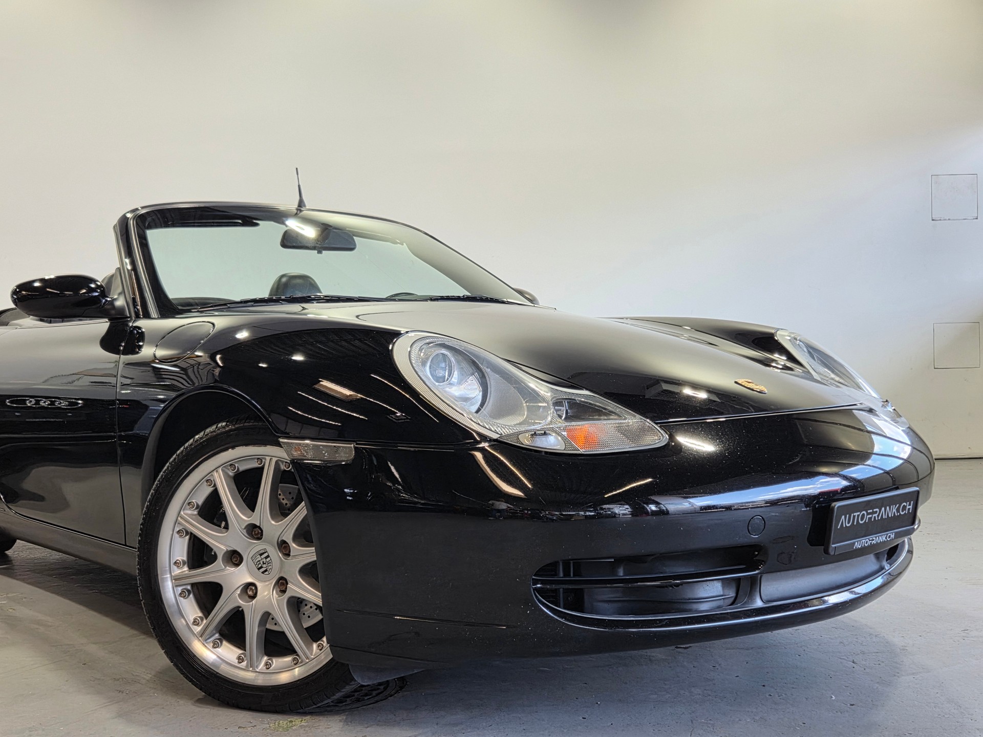 PORSCHE Carrera Cabrio-image-10