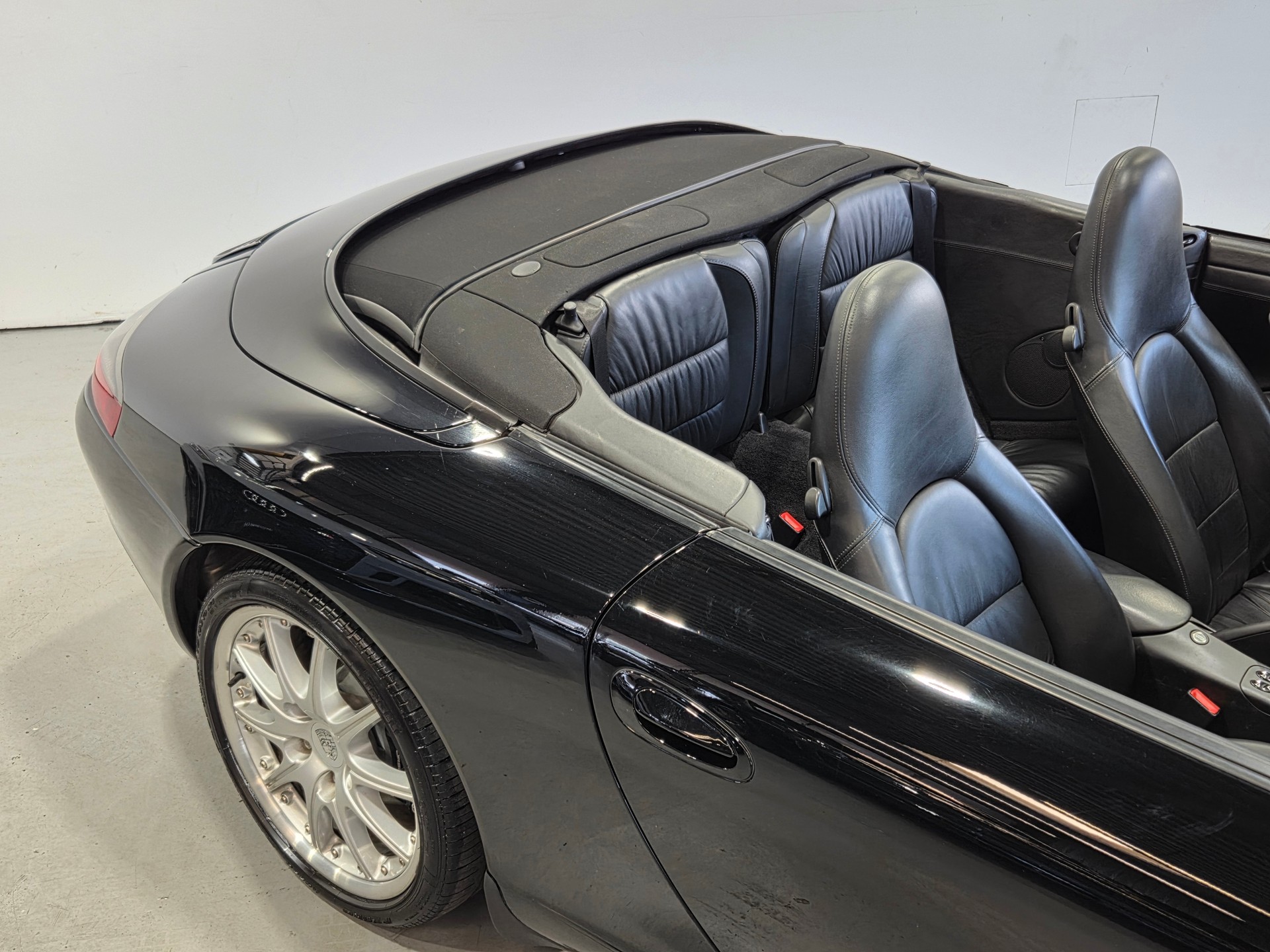 PORSCHE Carrera Cabrio-image-9