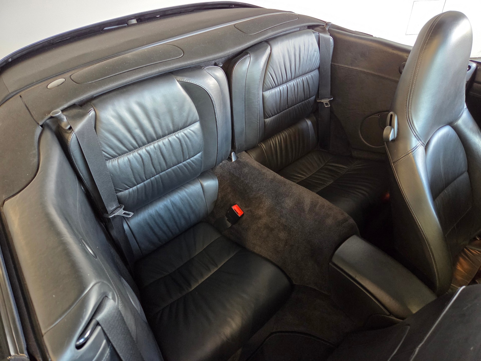 PORSCHE Carrera Cabrio-image-18