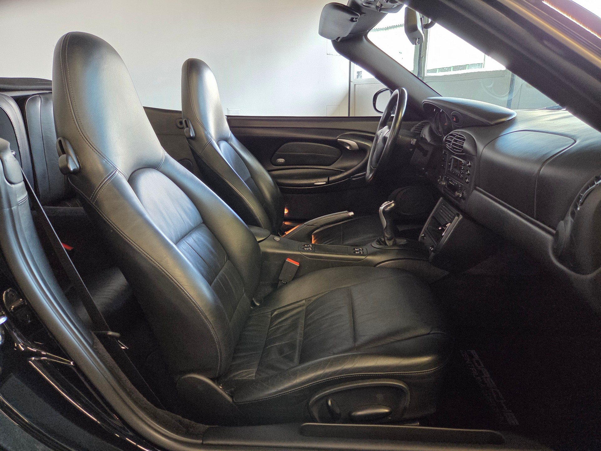 PORSCHE Carrera Cabrio-image-7