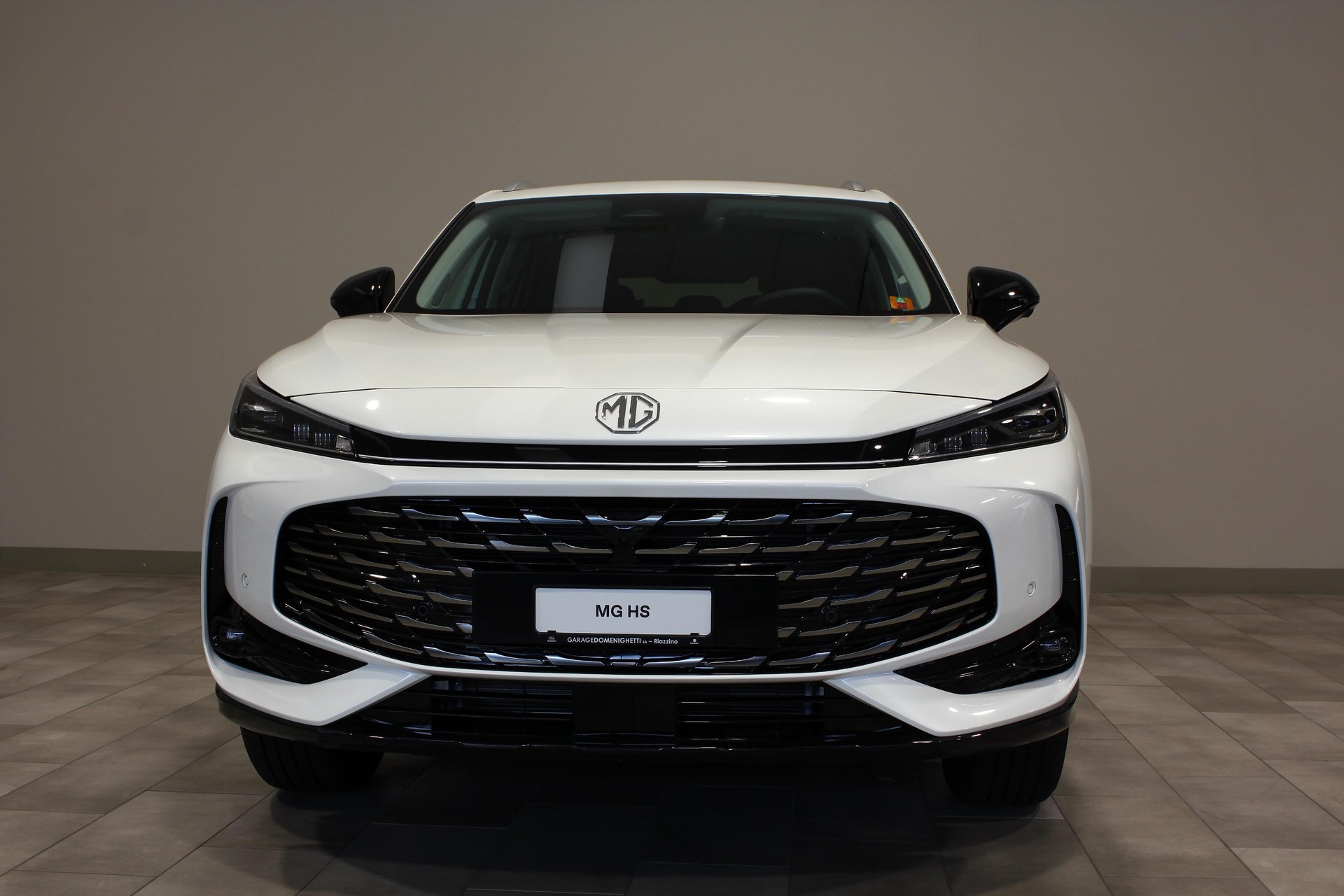 MG HS 1.5 Hybrid Luxury-image-1