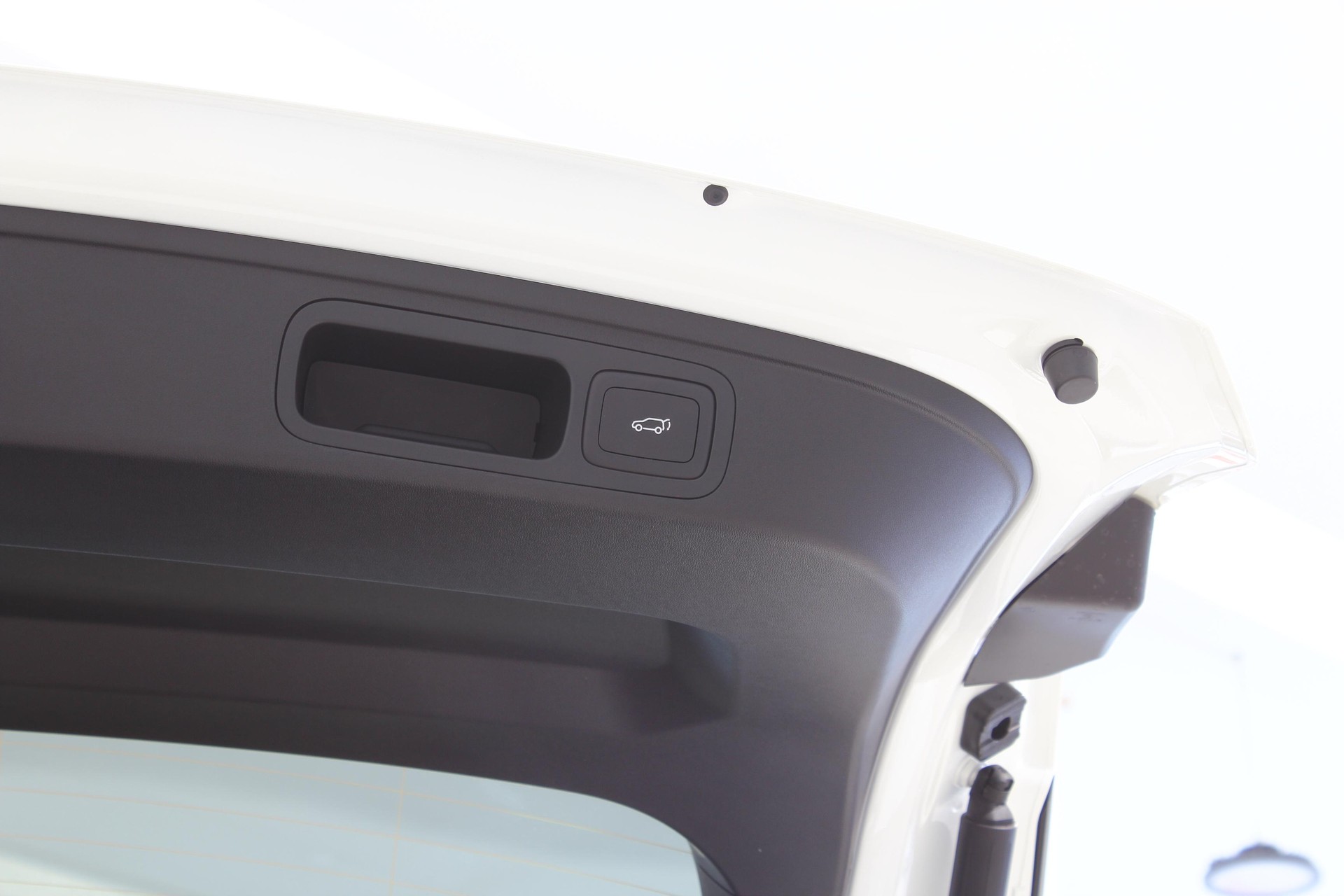 MG HS 1.5 Hybrid Luxury-image-9