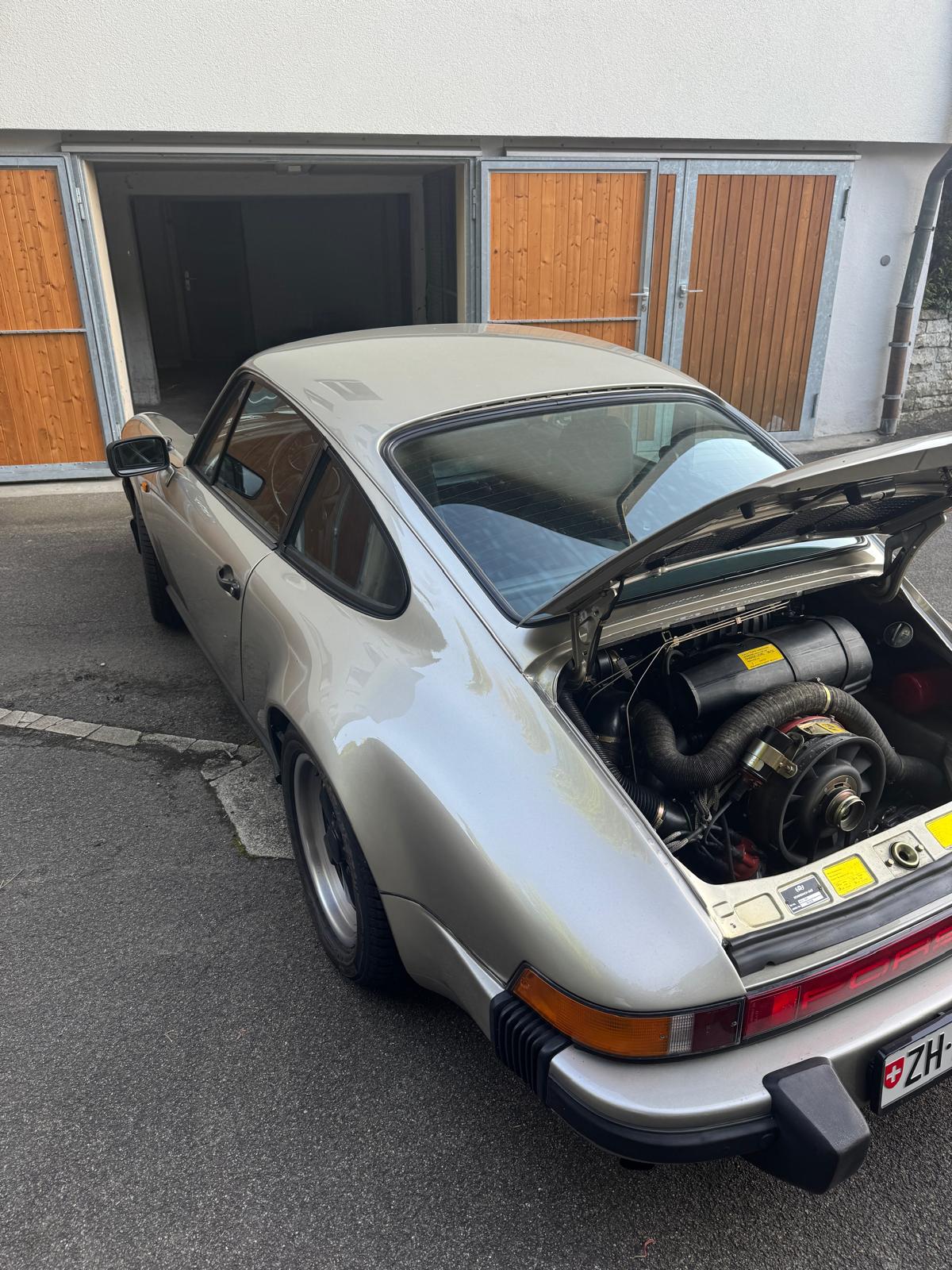 PORSCHE 911 SC-image-5