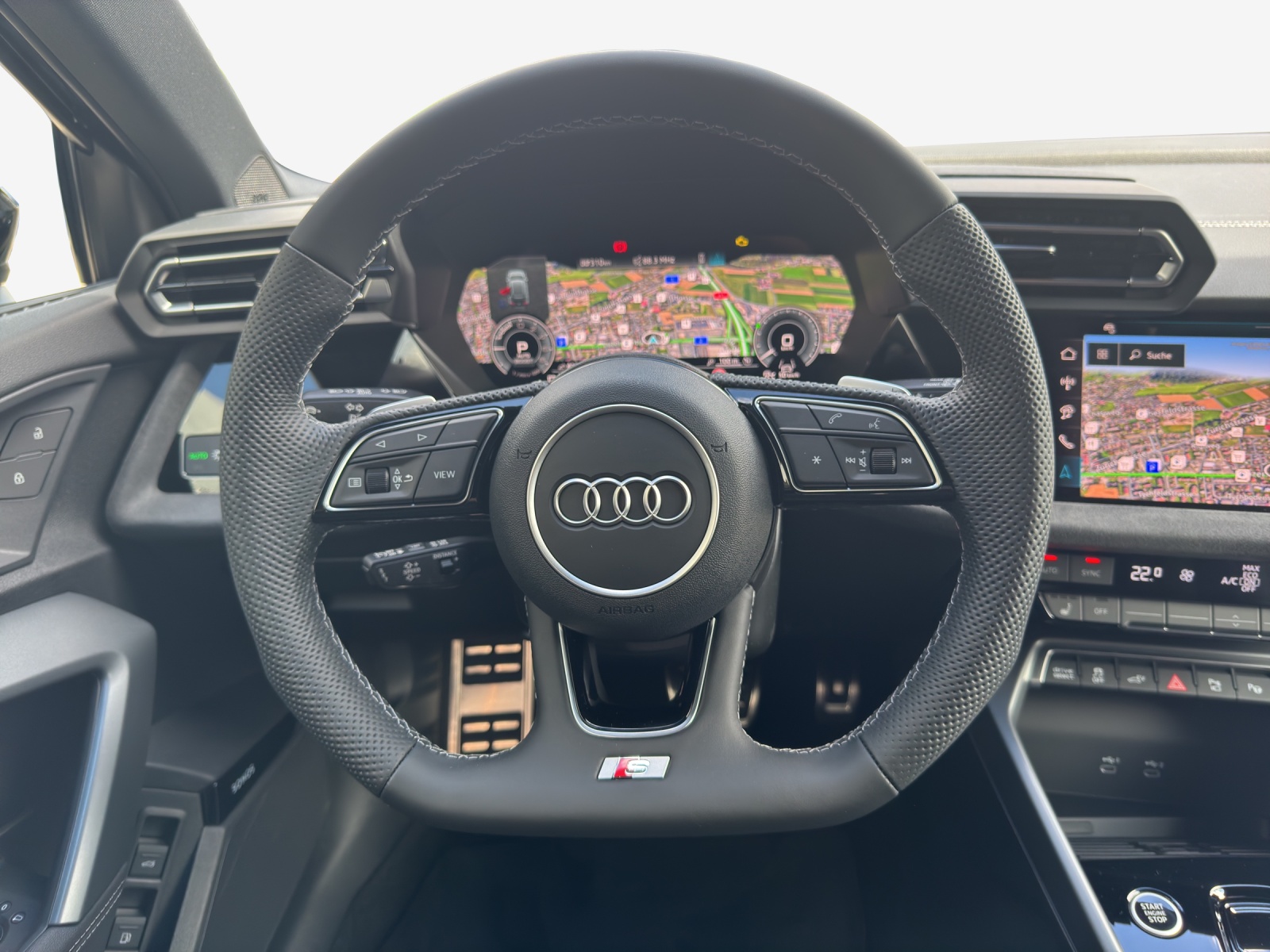 AUDI A3 Sportback TFSI e 200 kW S line Attraction S tronic-image-9
