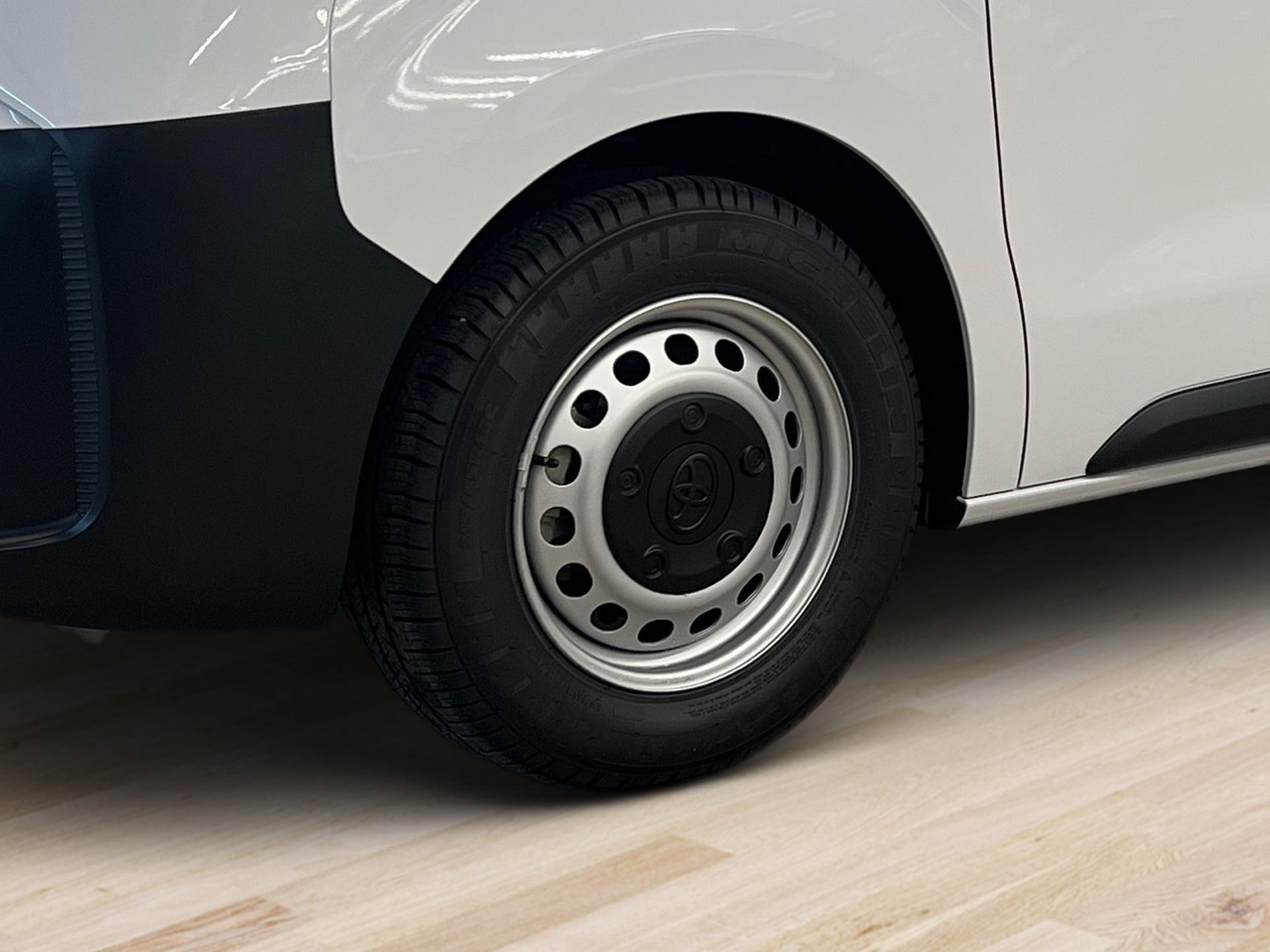 TOYOTA PROACE Van L1 1.5 D Active-image-9