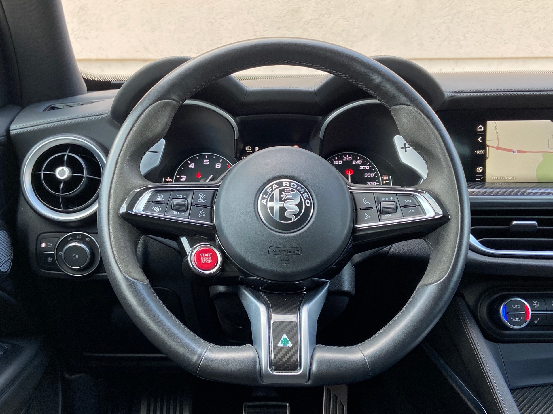 ALFA ROMEO Stelvio 2.9 V6 Quadrifoglio Q4-image-9