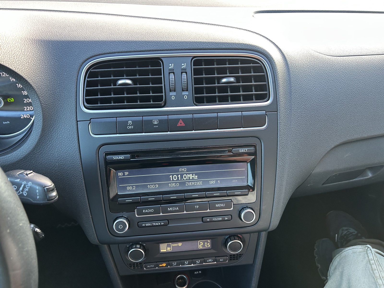 VW Polo 1.2 TSI Highline DSG-image-9