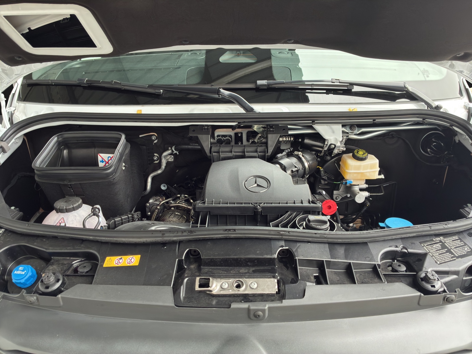 MERCEDES-BENZ Sprinter 315 CDI Standard 9G-TRONIC-image-13