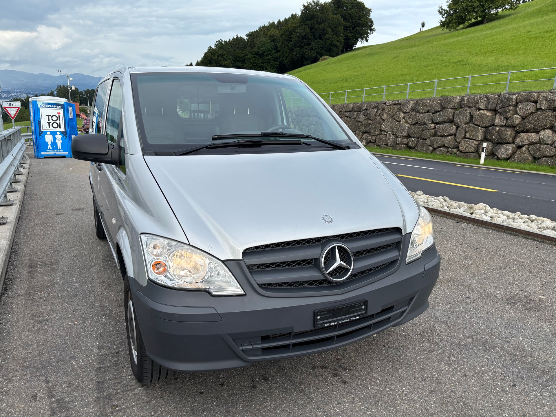 MERCEDES-BENZ Vito 116 CDI Mixto L 4Matic A-image-2