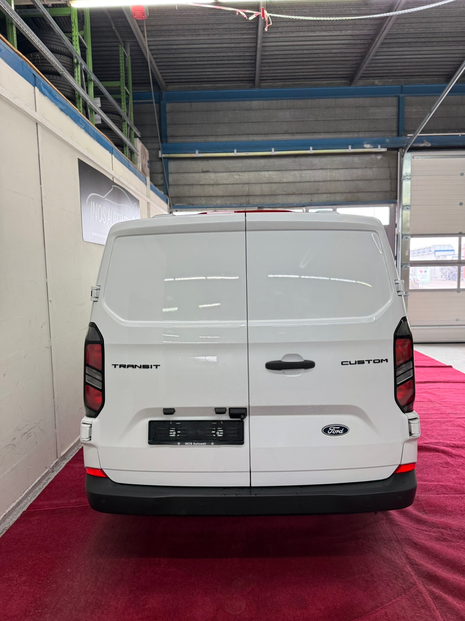 FORD Transit Custom Van 320 L2 H1 Trend-image-5