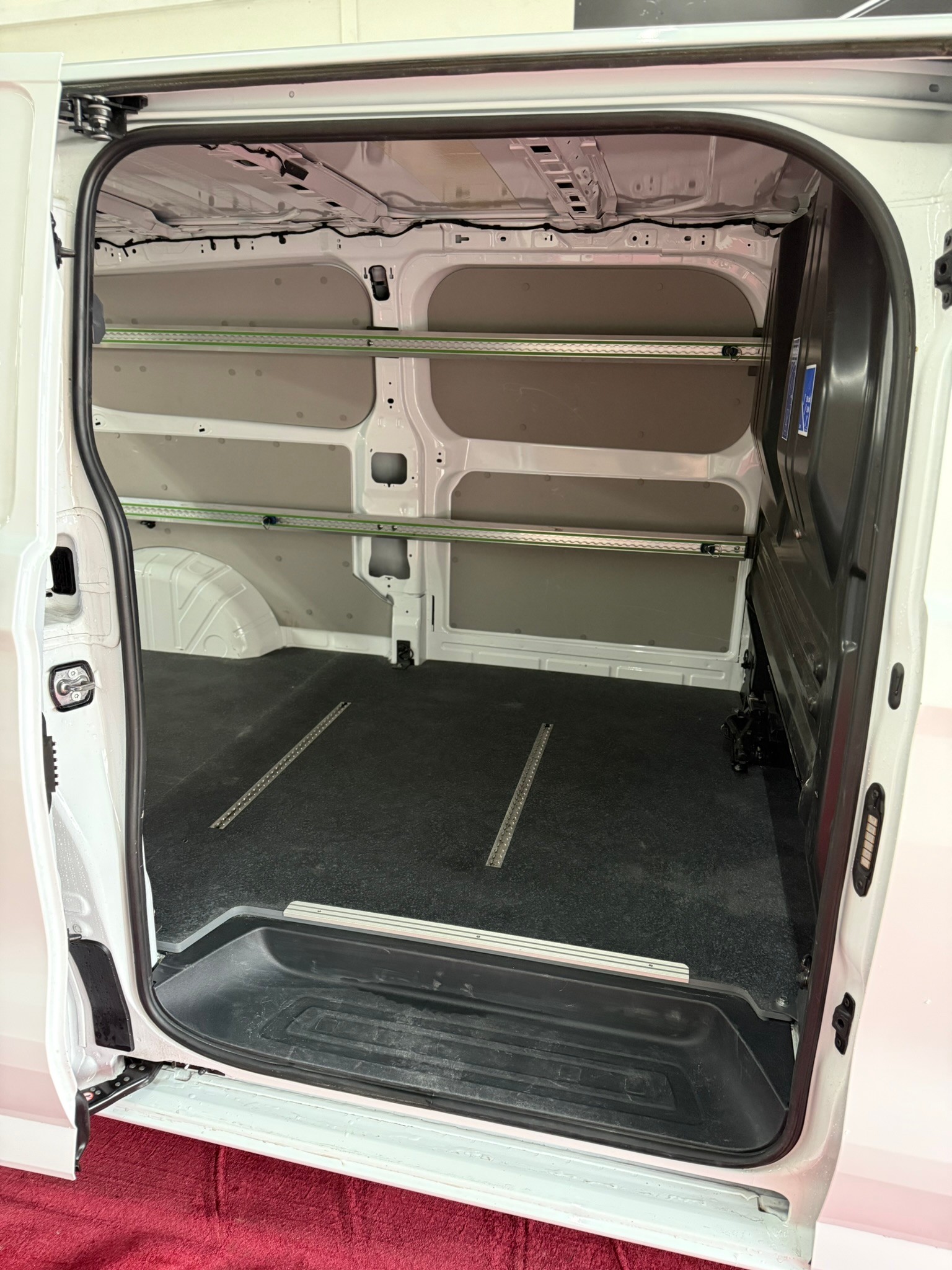 FORD Transit Custom Van 320 L2 H1 Trend-image-6