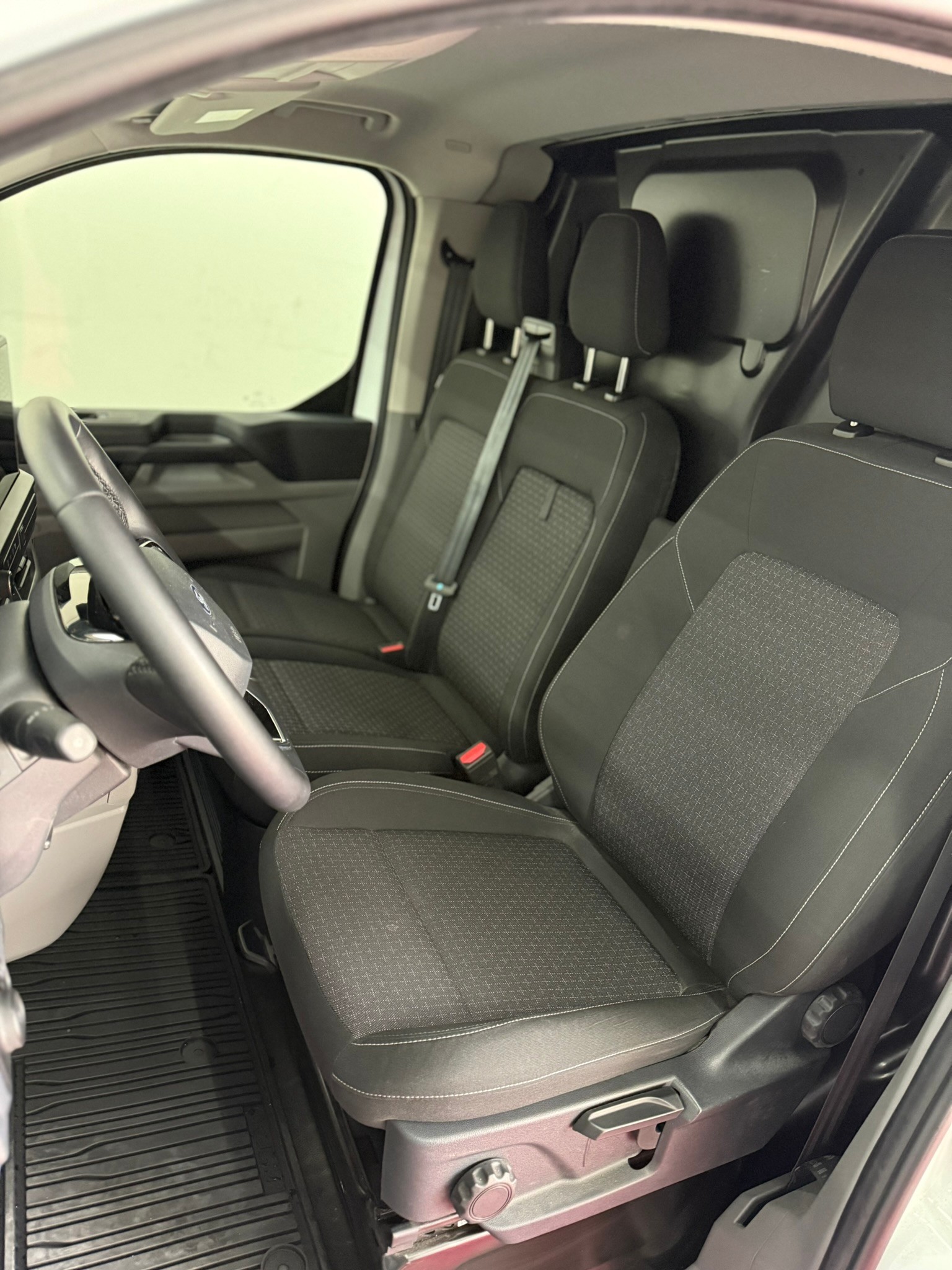 FORD Transit Custom Van 320 L2 H1 Trend-image-14