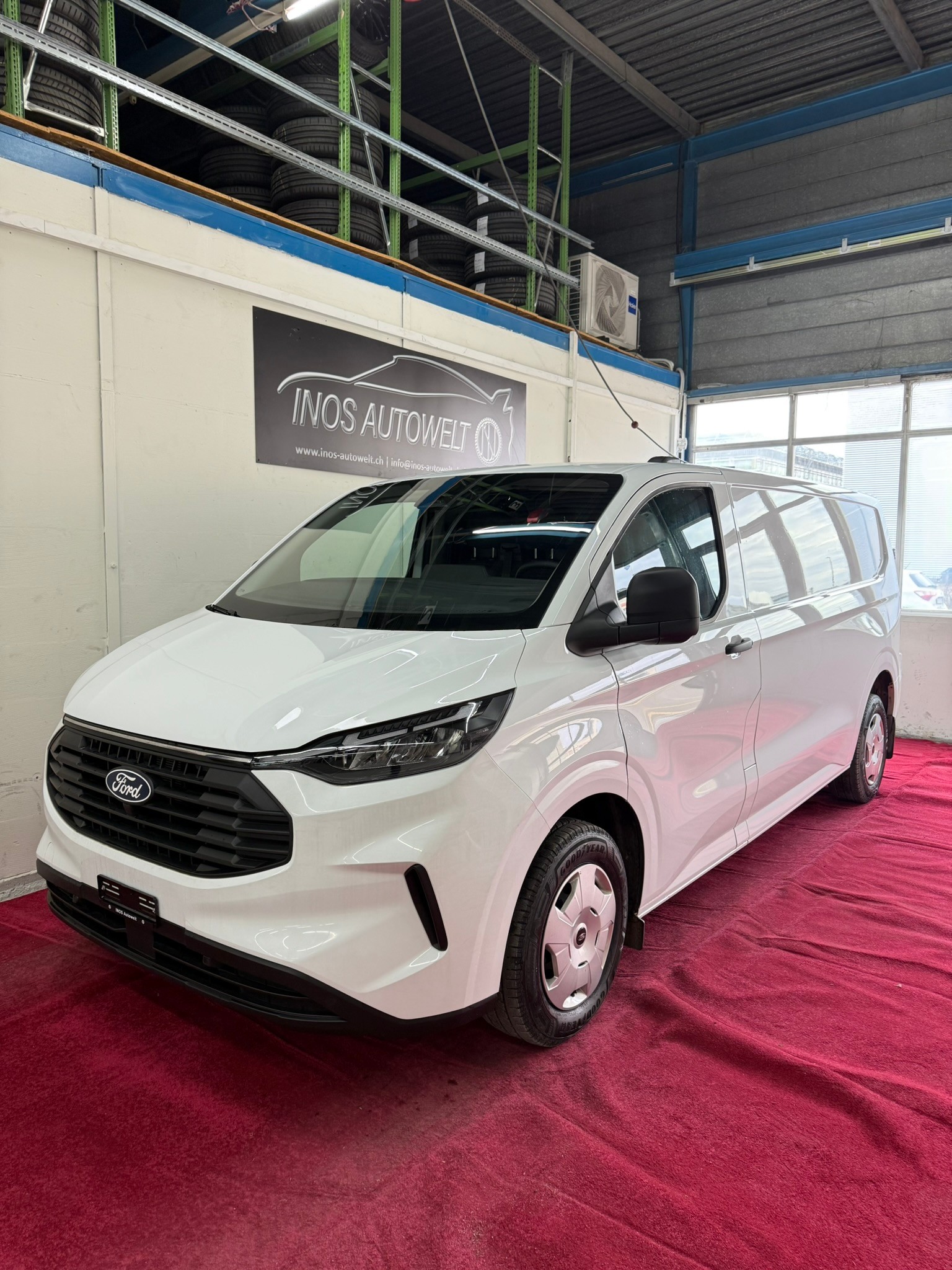 FORD Transit Custom Van 320 L2 H1 Trend