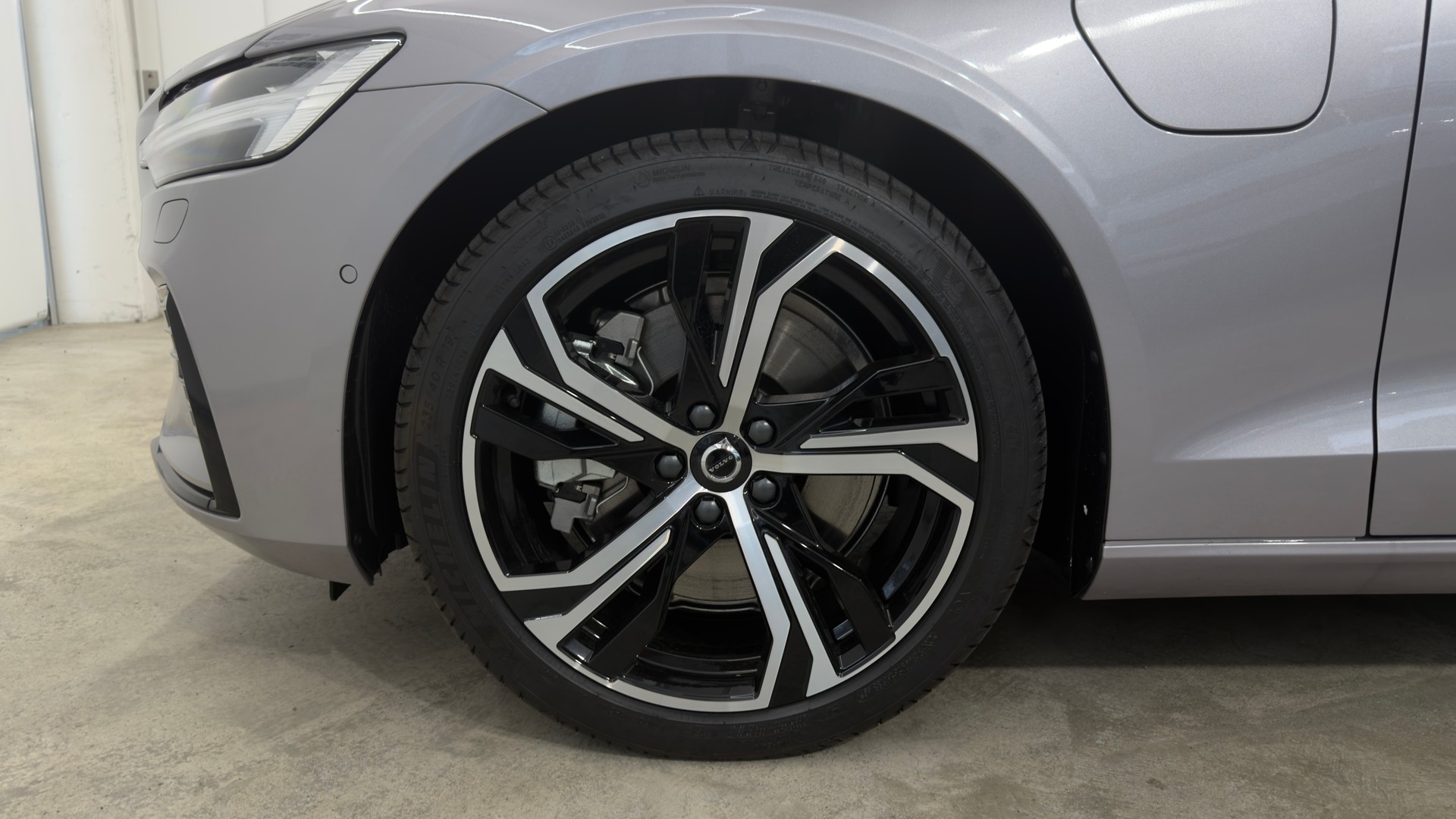 VOLVO V60 2.0 T6 TE Ultra Dark eAWD-image-7