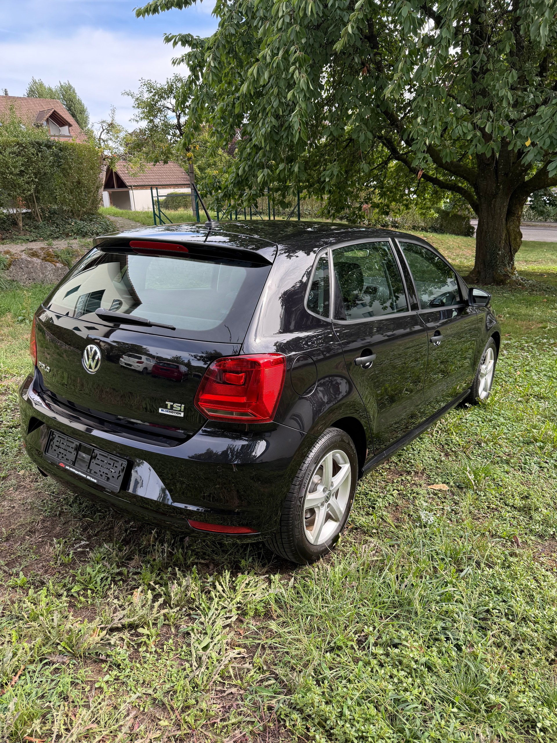 VW VW POLO 1.2 TSI (Frisch MFK 27.08.2026)-image-4