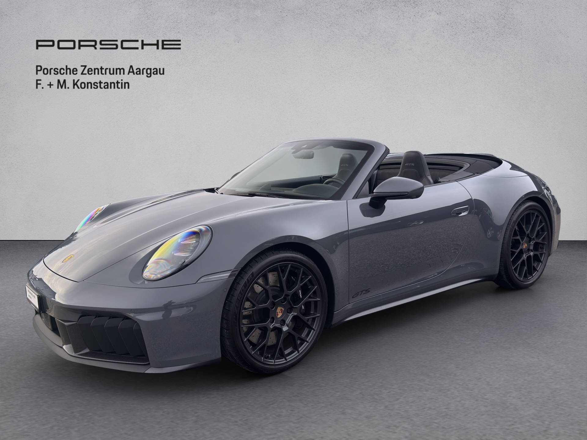 PORSCHE 911 Carrera 4 GTS Cabriolet-image-0