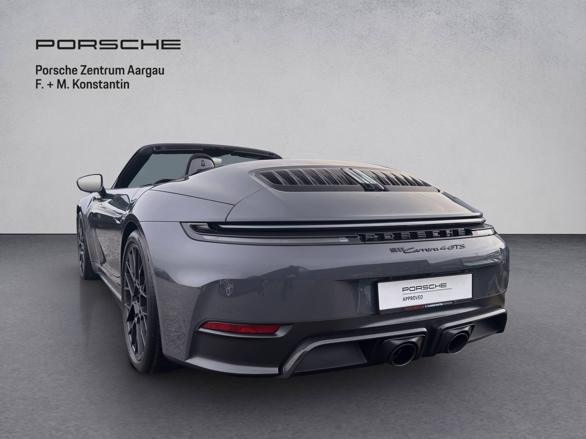 PORSCHE 911 Carrera 4 GTS Cabriolet-image-3