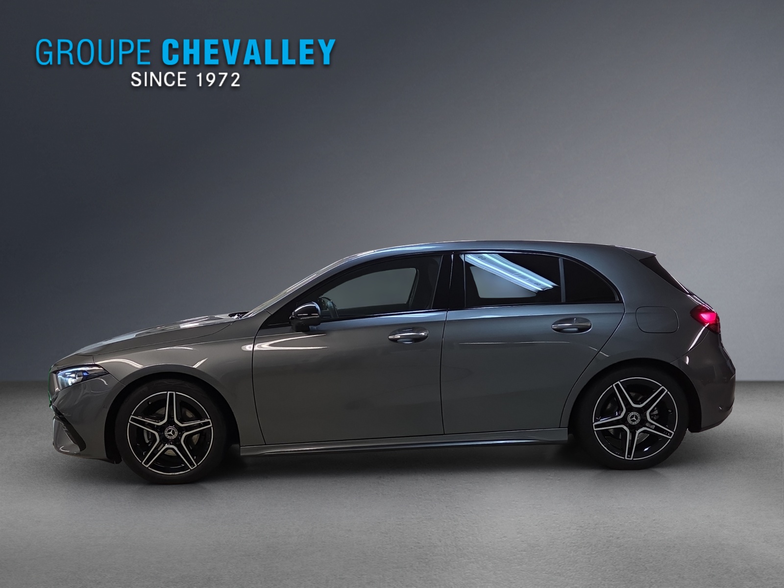 MERCEDES-BENZ A 200 7G-DCT-image-2