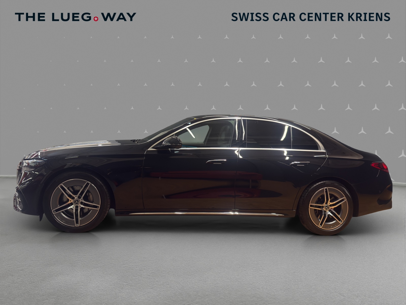 MERCEDES-BENZ E 450 d 4M - AMG / 360 Grad Kamera / Panorama-Dach / AHK / Digital Light-image-1