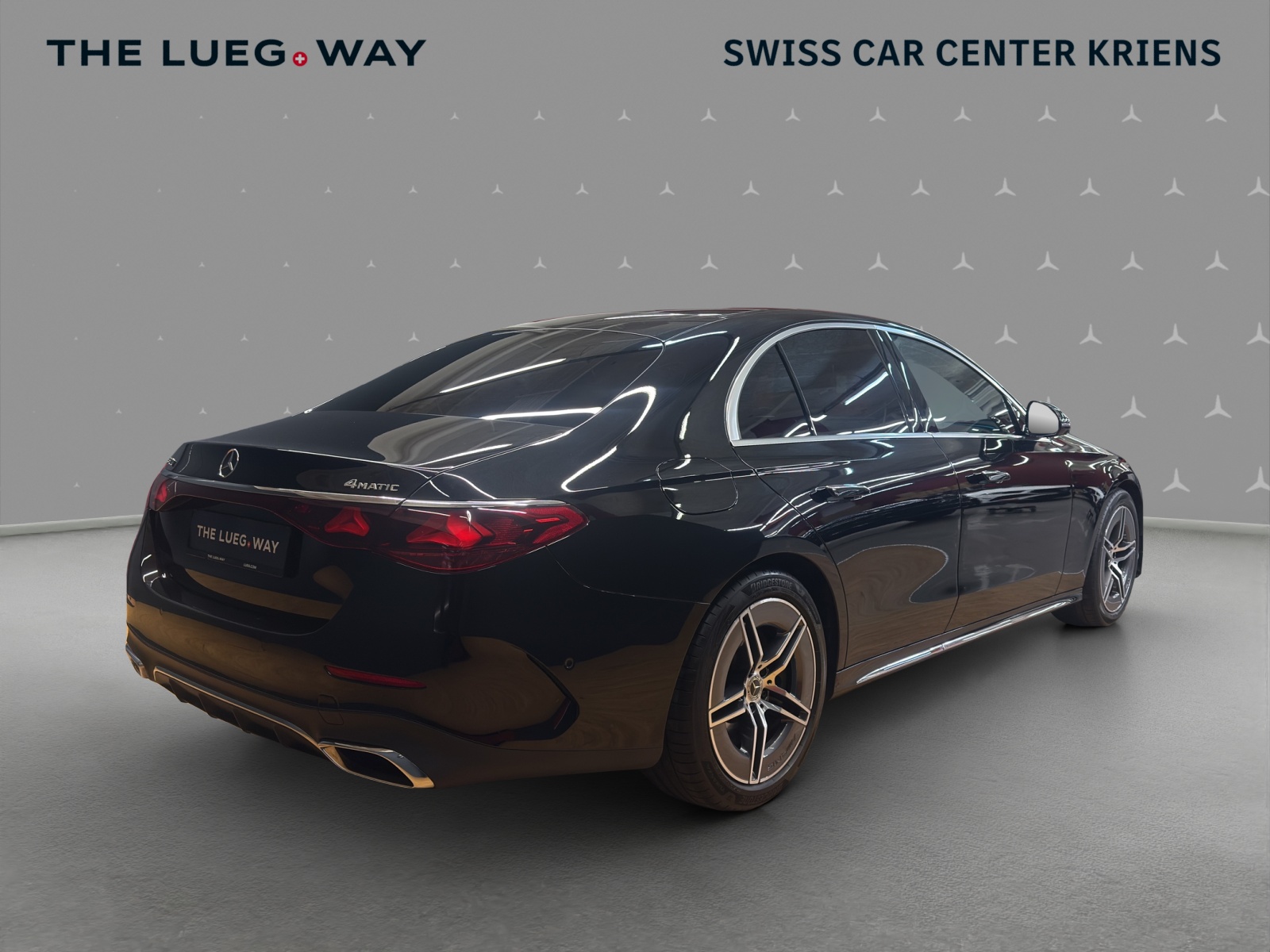MERCEDES-BENZ E 450 d 4M - AMG / 360 Grad Kamera / Panorama-Dach / AHK / Digital Light-image-4