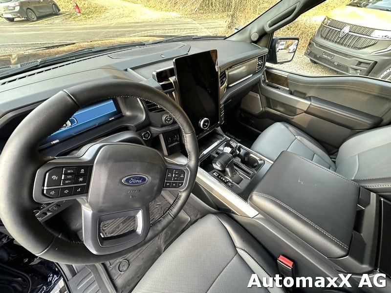FORD F-150 Lightning DKab.Pick-up 98 kWh Lariat Launch Edition-image-9