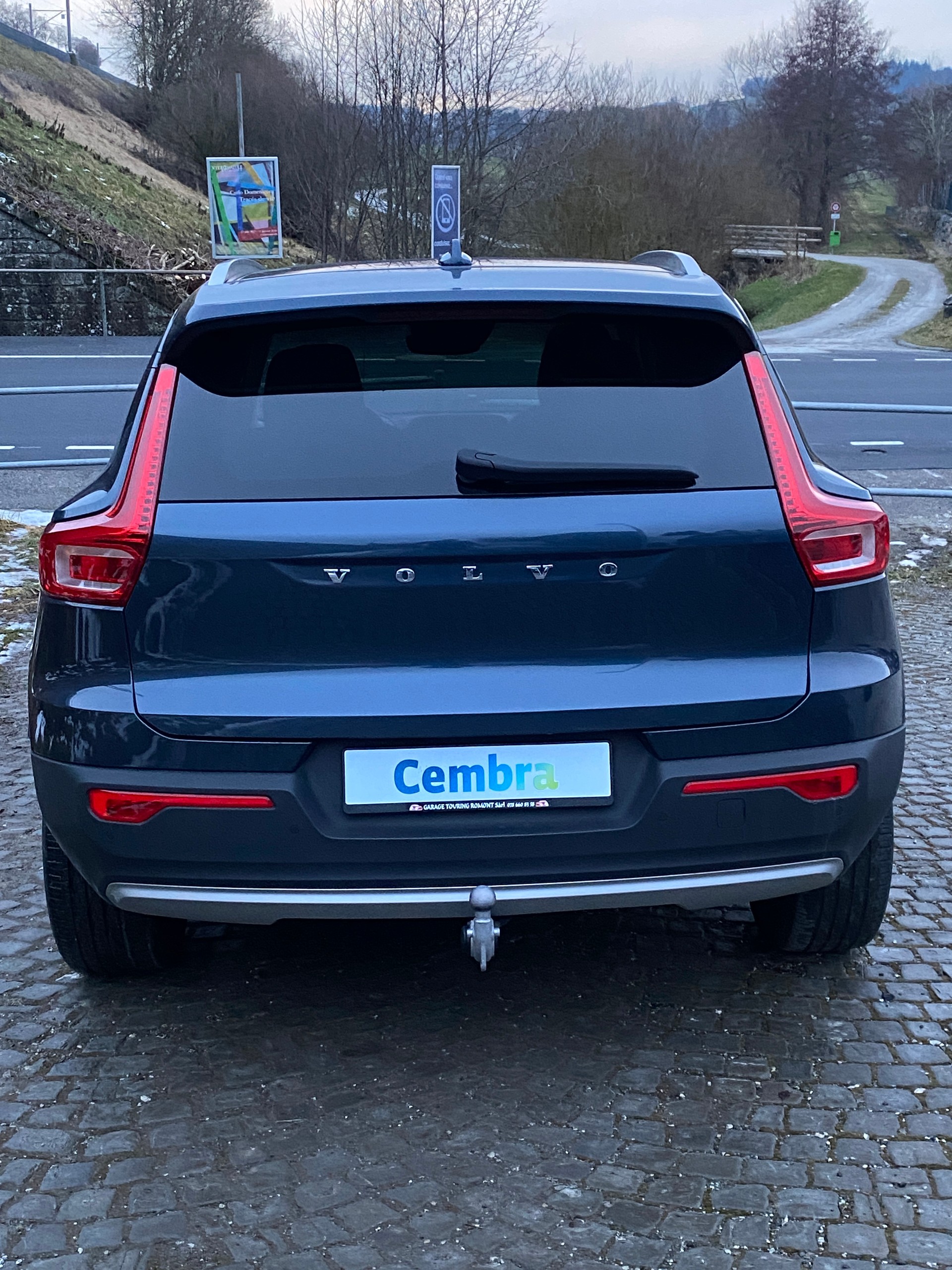 VOLVO XC40 T5 TwE Inscription DCT-image-1