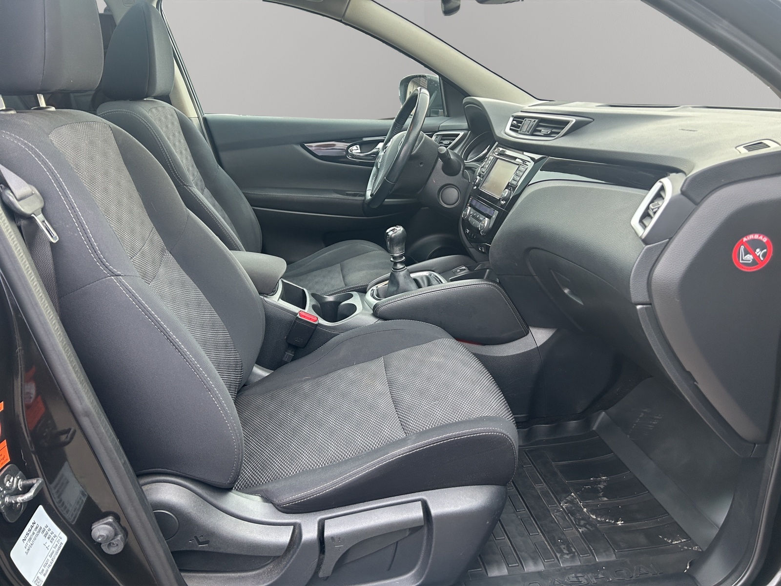 NISSAN Qashqai 1.2 DIG-T tekna-image-9