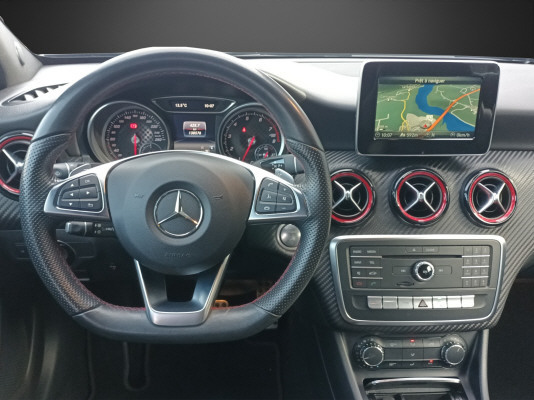 MERCEDES-BENZ A 250 Sport-image-8