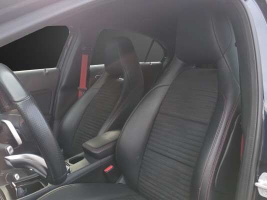 MERCEDES-BENZ A 250 Sport-image-6