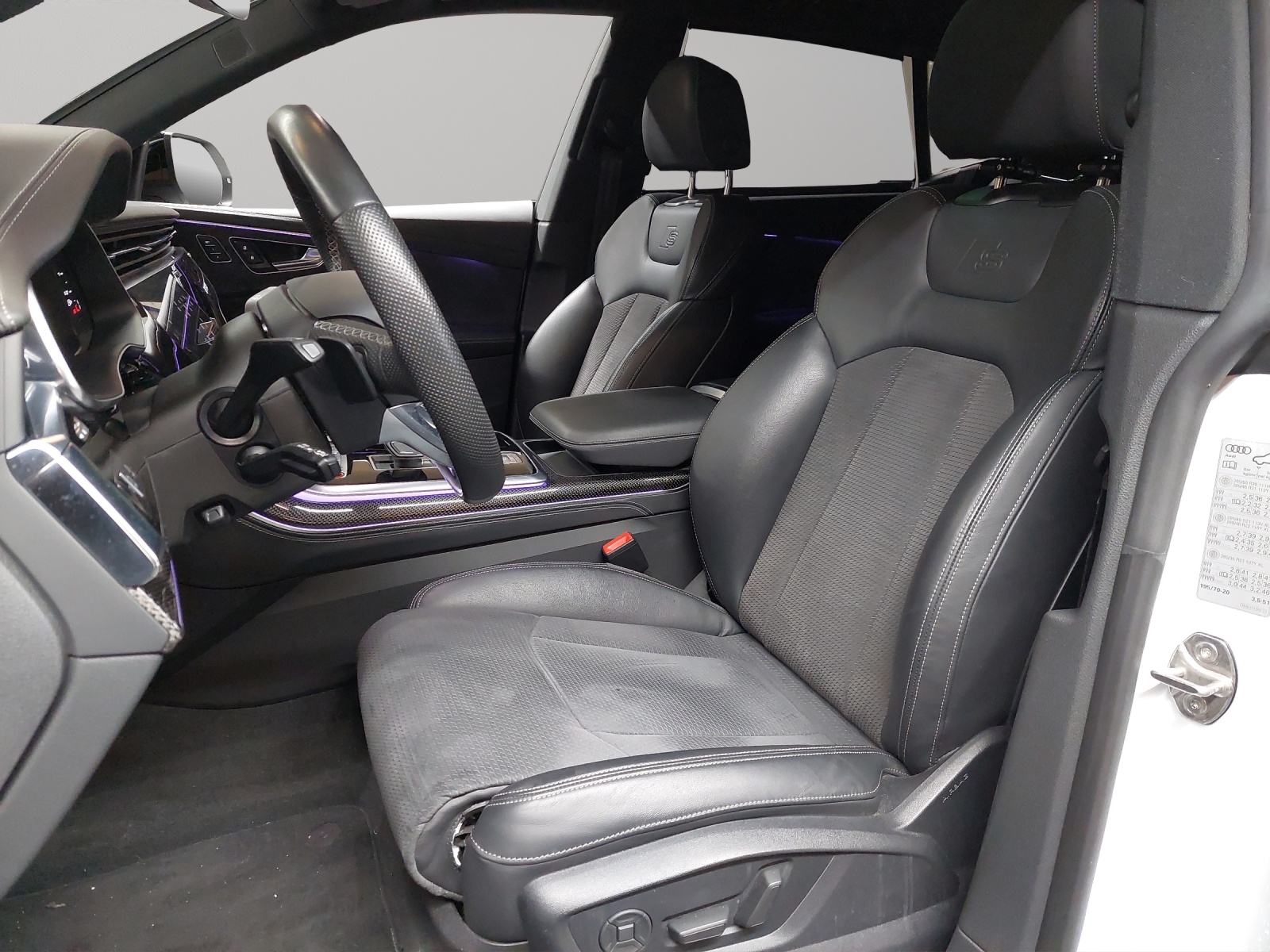 AUDI SQ8 TFSI quattro tiptronic-image-5