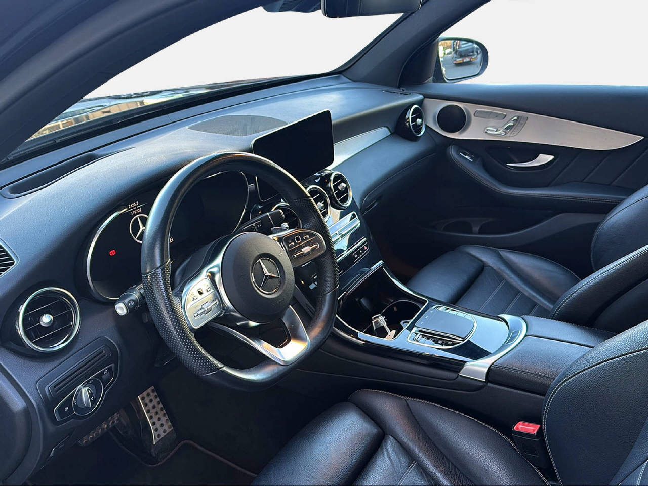 MERCEDES-BENZ GLC 400 d AMG Line 4m-image-8