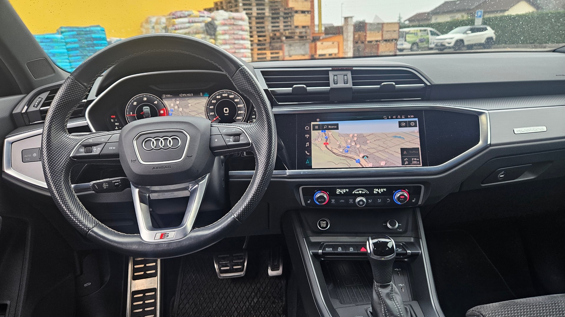 AUDI Q3 Sportback 40 TDI S line Attraction quattro S-tronic-image-7
