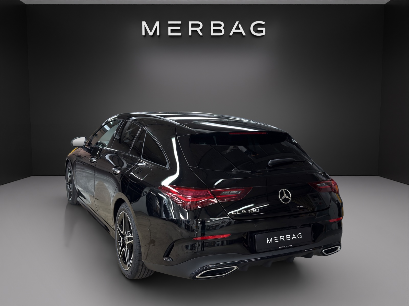 MERCEDES-BENZ CLA SB 180 7G-DCT-image-2