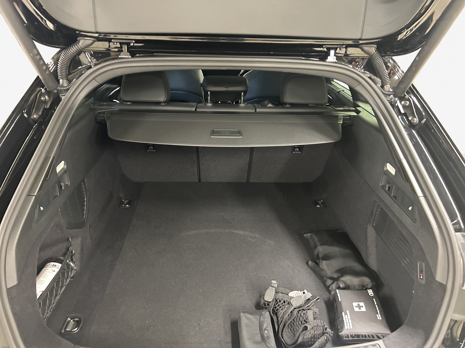 AUDI S5 Avant TFSI quattro S tronic-image-12