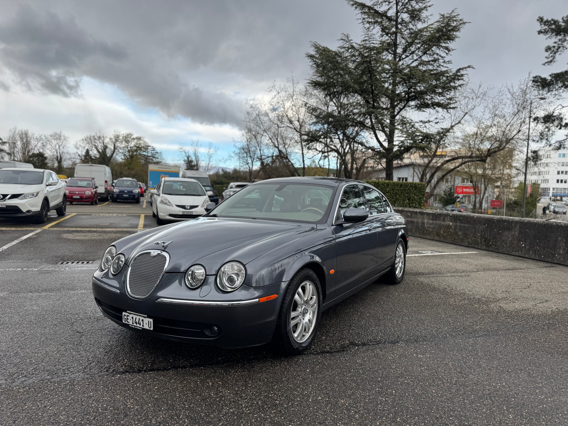 JAGUAR S-Type 2.7d V6 Executive-image-3