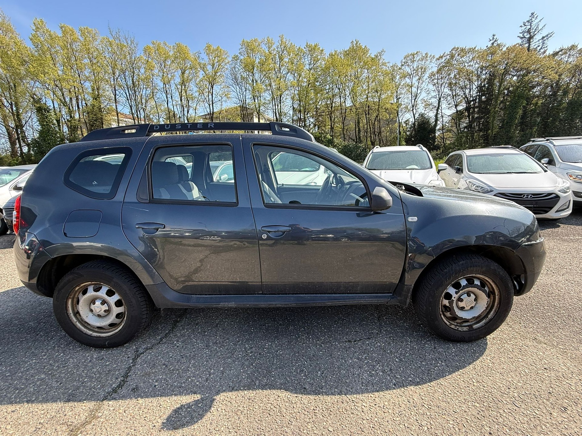 DACIA Duster 1.2 T Lauréate 4x4-image-6