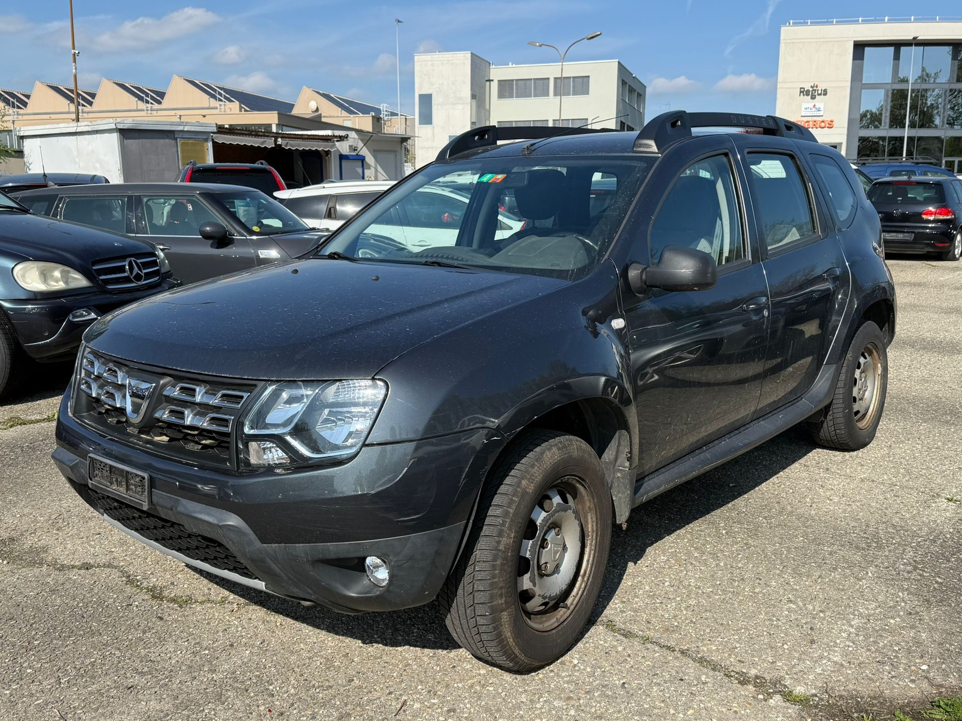 DACIA Duster 1.2 T Lauréate 4x4-image-3