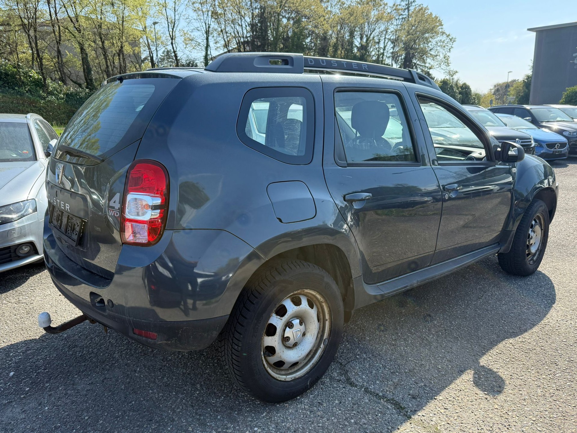 DACIA Duster 1.2 T Lauréate 4x4-image-5